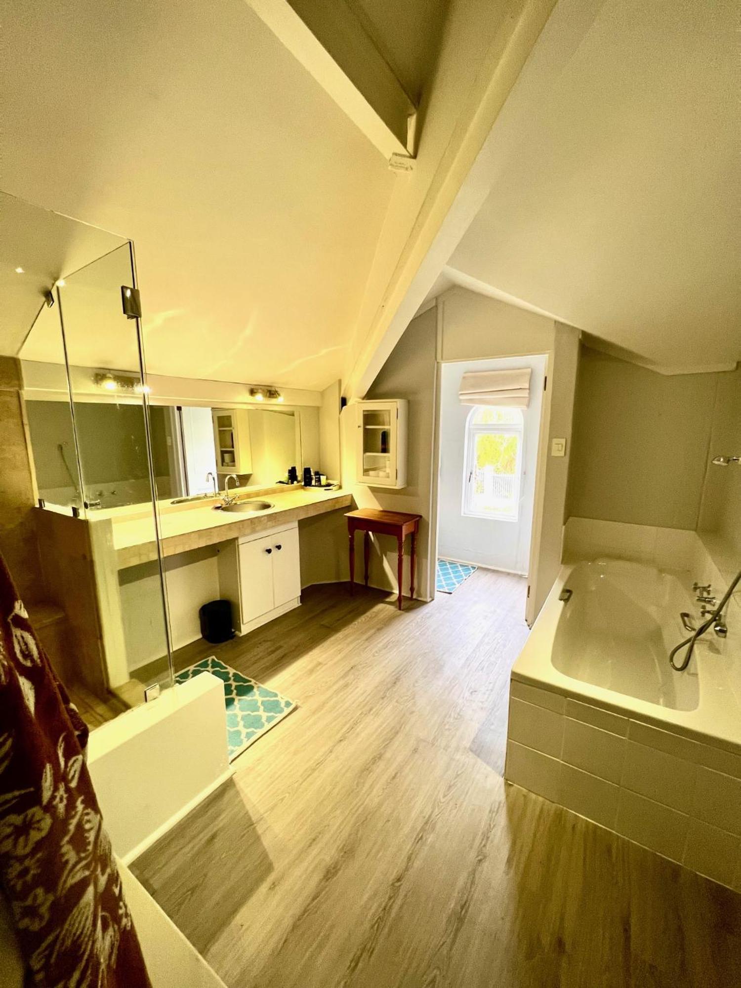 Constantiaberg Eco-Villa Cape Town Room photo