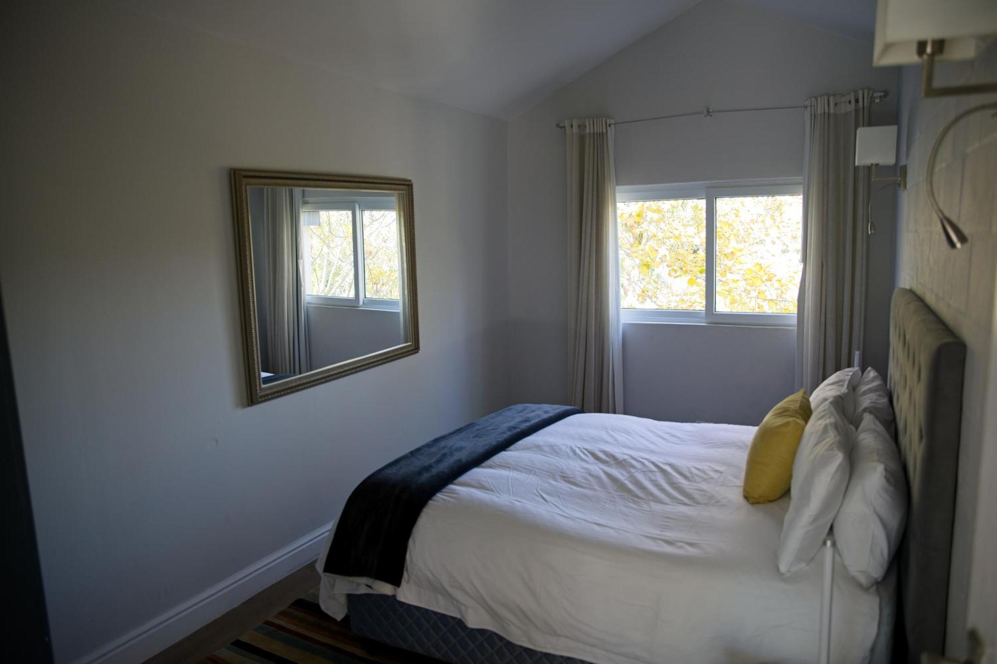 Constantiaberg Eco-Villa Cape Town Room photo