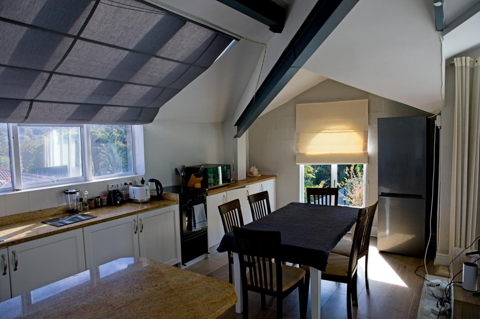 Constantiaberg Eco-Villa Cape Town Room photo